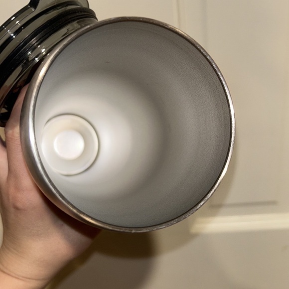 Ozark Trail 20oz Double wall vacuum sealed stainless steel bottle - Picture 6 of 6